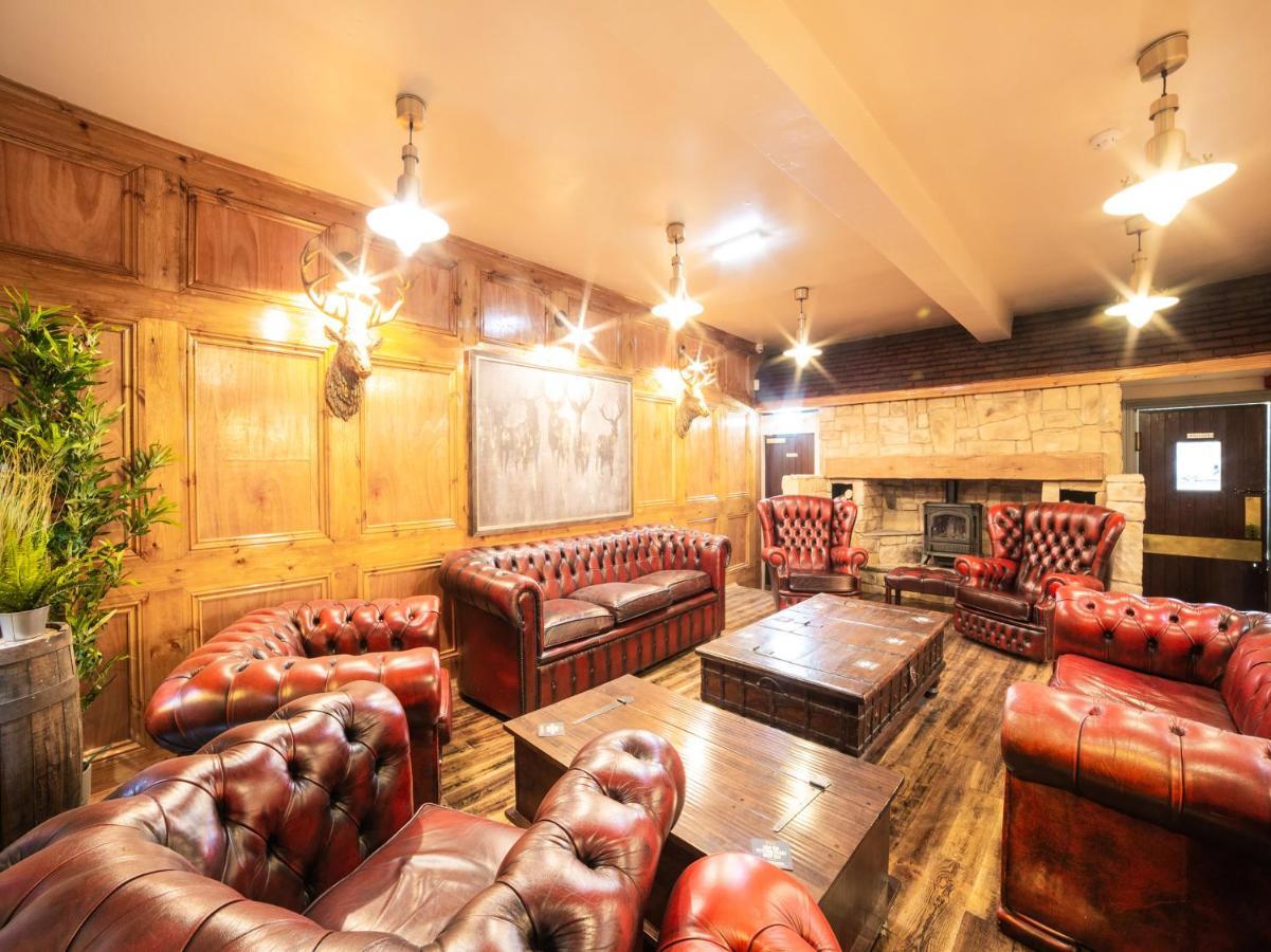 Wombwell Churchill'S Hotel מראה חיצוני תמונה