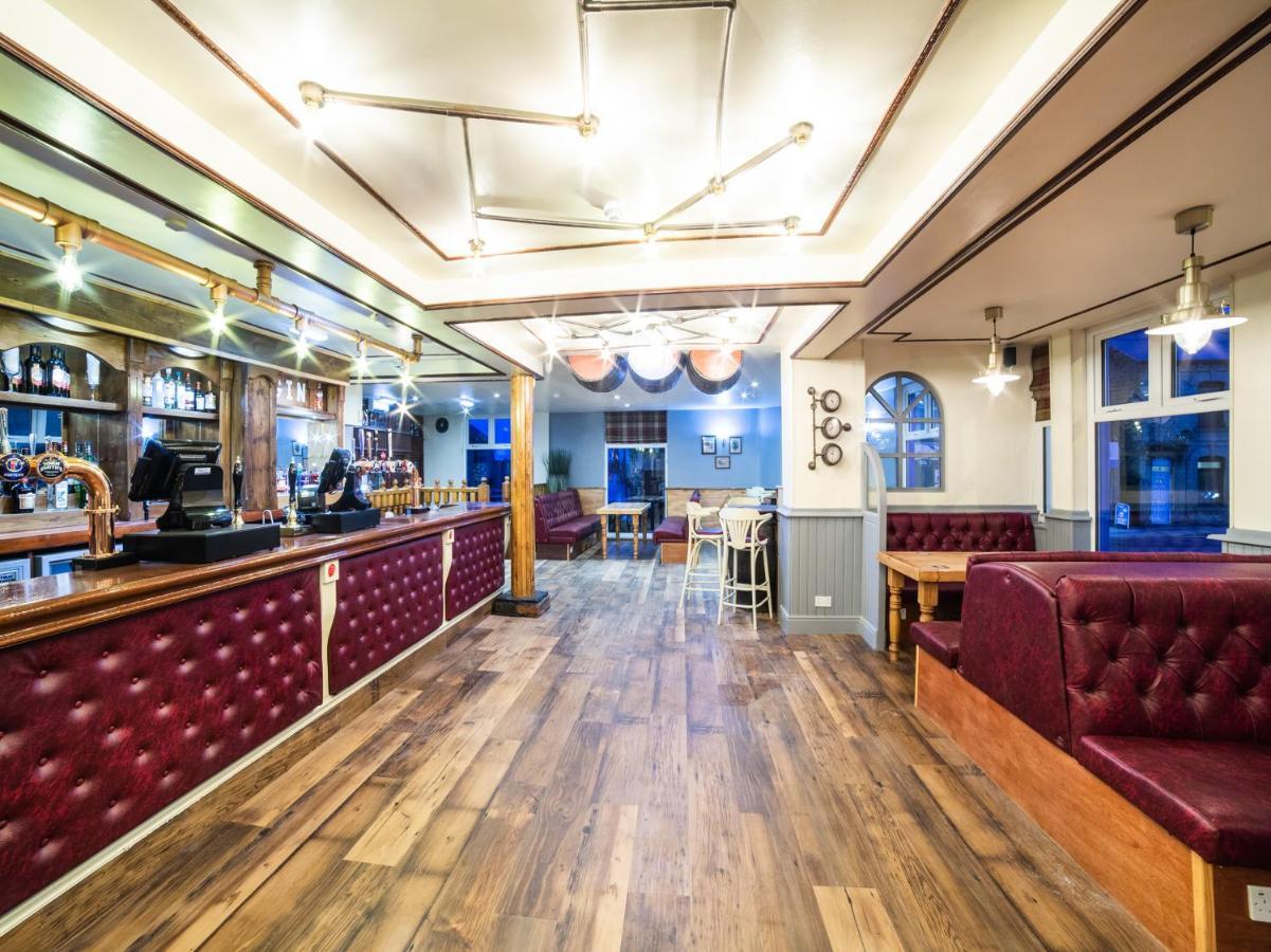 Wombwell Churchill'S Hotel מראה חיצוני תמונה