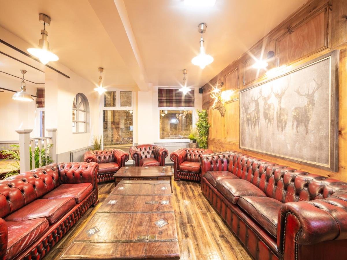 Wombwell Churchill'S Hotel מראה חיצוני תמונה